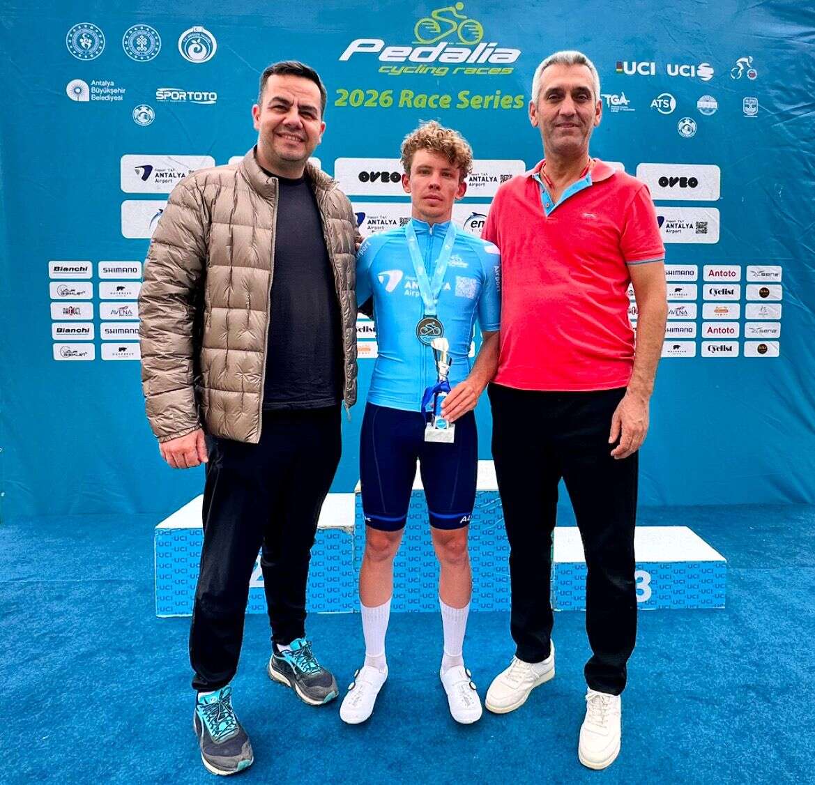 Büyükşehir Bisiklet Kıta Takımı Zirvede 3